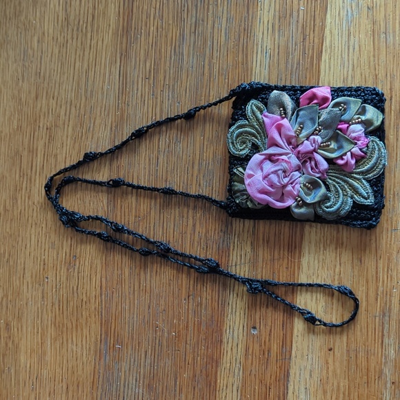 Floral Mini Purse - Picture 1 of 4